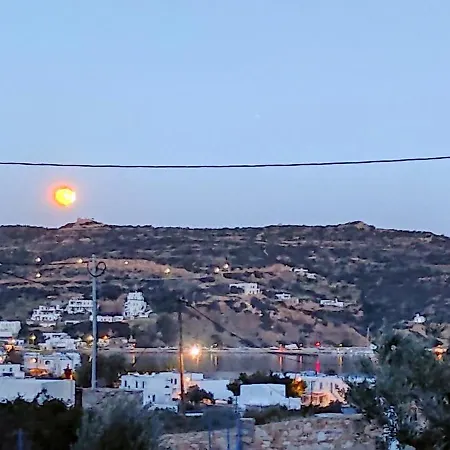 Theasis Sifnos