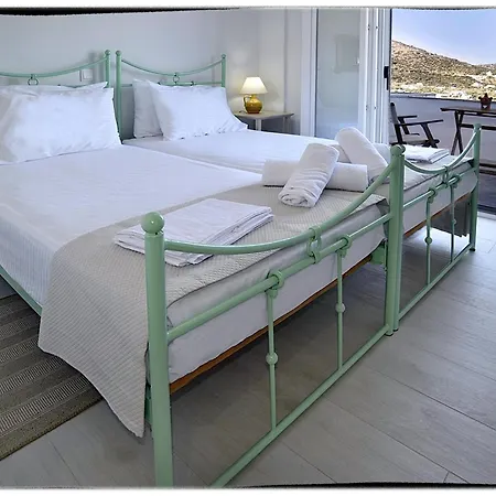 Theasis Sifnos Gasthuis 4*