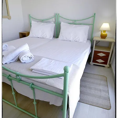 Gasthuis Theasis Sifnos 4*